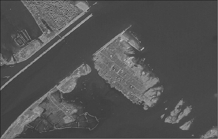Figure 4: Image of Banda Aceh, Indonesia -after the Tsunami impact, acquired with EROS-A on Dec. 30, 2004 (image credit: ImageSat)