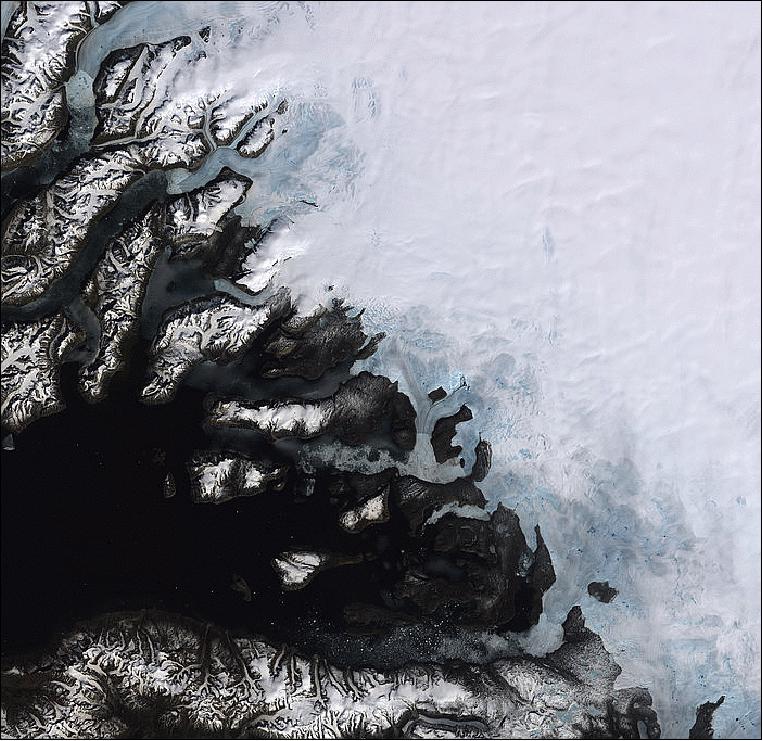 Figure 111: Image of the southwestern coat of Greenland acquired by OLI (Operational Land Imager) of Landsat-8 on June 12, 2013 (image credit: USGS, ESA)