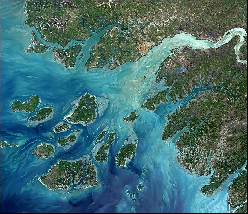Figure 119: The coast of Guinea-Bissau in West Africa is pictured in this image from the Landsat-8 satellite, acquired with OLI on May 3, 2013 (image credit: USGS, ESA)