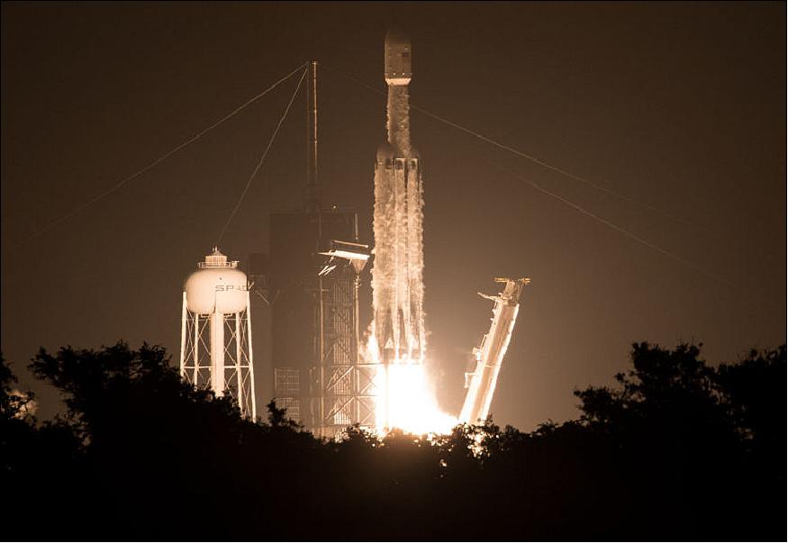 Figure 14: SpaceX's Falcon Heavy rocket, carrying Armadillo and 23 other spacecraft for the U.S. Air Force's STP-2 mission, lifts off from Kennedy Space Center on 25 June 2019 at 06:30 UTC (image credit: NASA)