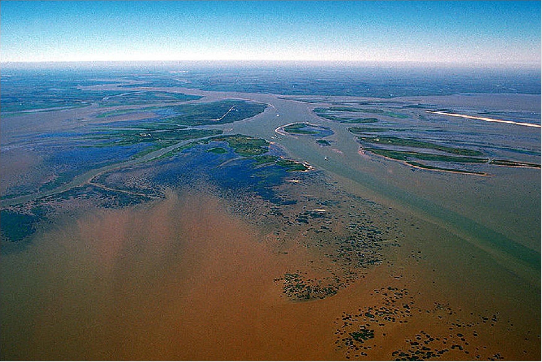 Figure 11: Aerial photograph of Atchafalaya Delta (image credit: photo by Arthur Belala, U.S. Army Corps of Engineers)