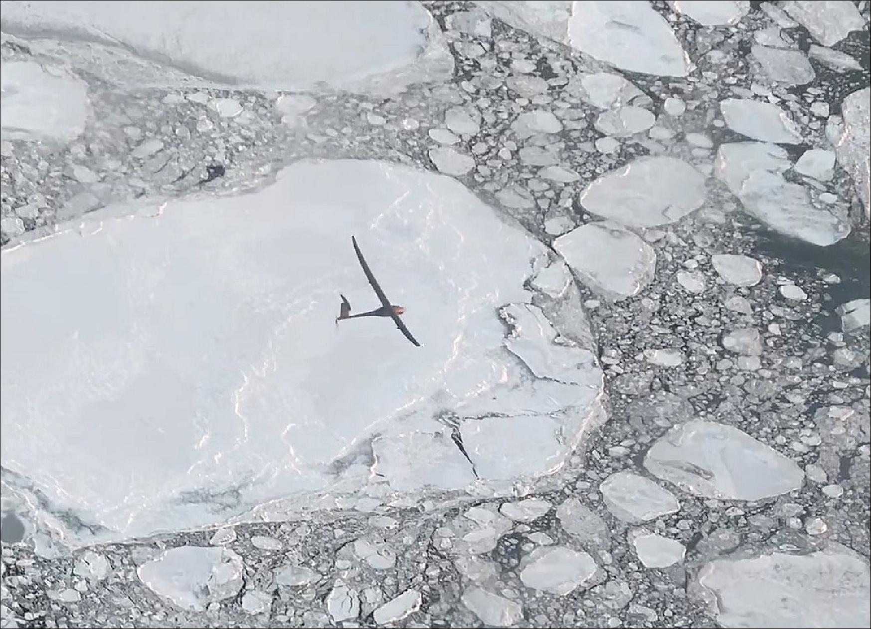 Figure 1: Vanilla flying over sea ice off Alaska's North Slope in November 2021. Airborne campaigns to the polar regions often fly straight tracks, limited by the need to refuel in between flights. Drones like Vanilla have different needs, and can offer a niche in Earth observations that scientists have traditionally struggled to explore with boots on the ground or instruments already in the air and space (image credit: Platform Aerospace)