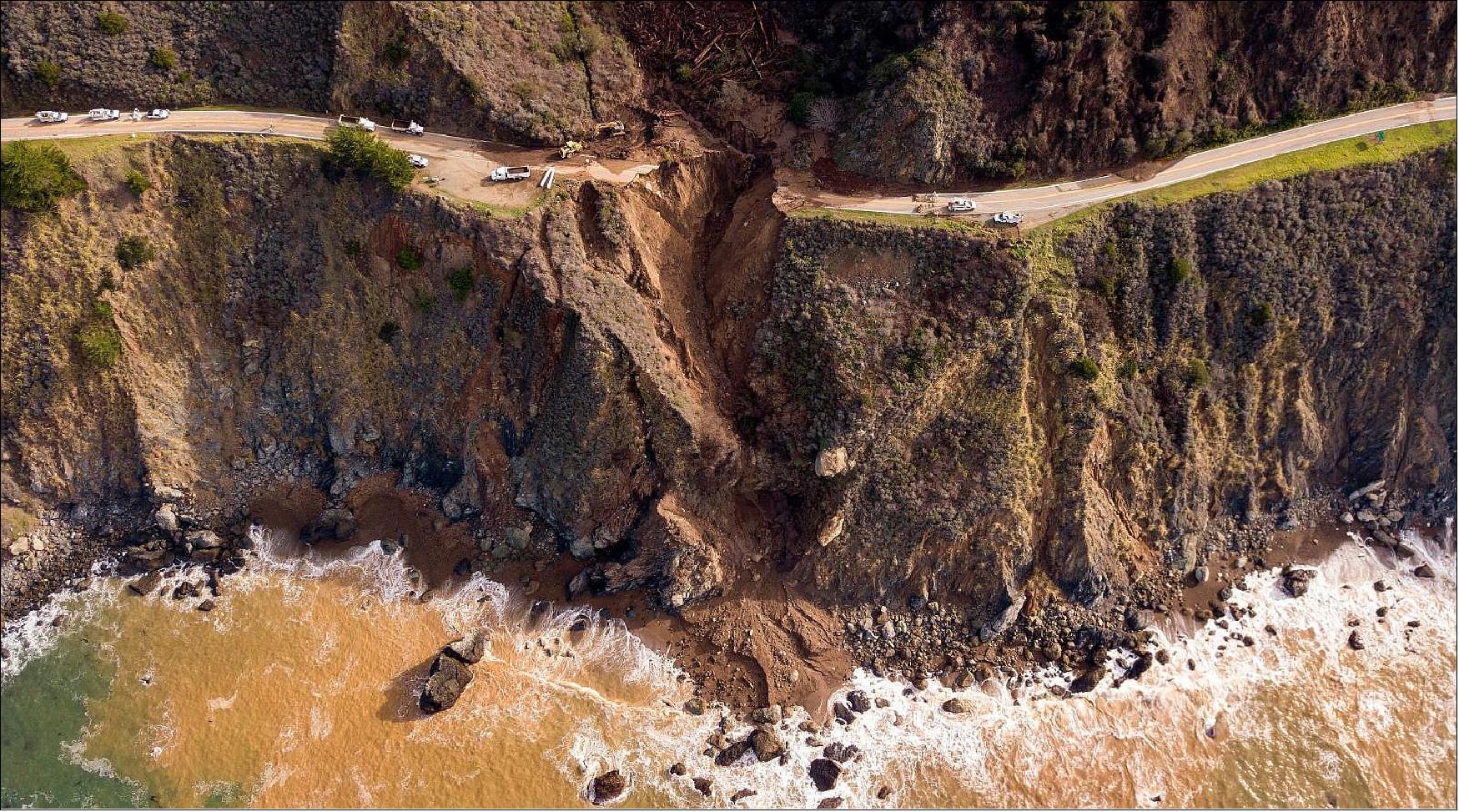 Figure 5: A section of Highway 1 collapsed into the Pacific Ocean near Big Sur, California, on January 31, 2021 (photo credit: Josh Edelson / AFP via Getty Images)