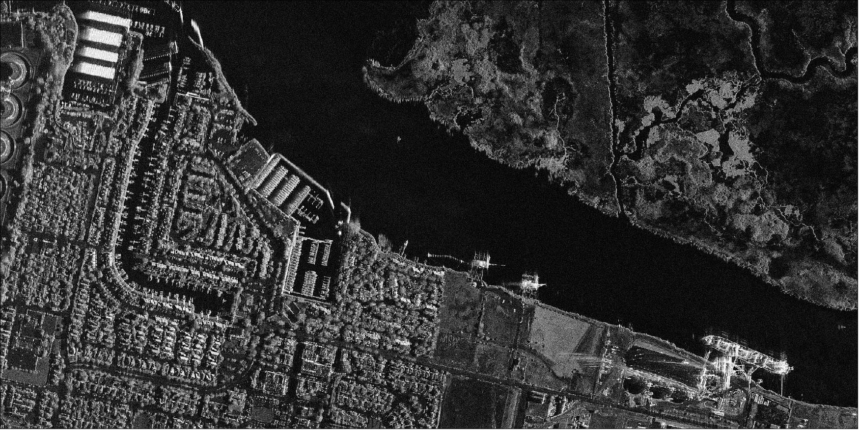 Figure 25: Capella-1 image of Pittsburg, California (located in the East Bay region of the San Francisco Bay Area) – New York Point, Pittsburg Marina, Koch Carbon, Residential Neighborhood (image credit: Capella Space) 34)