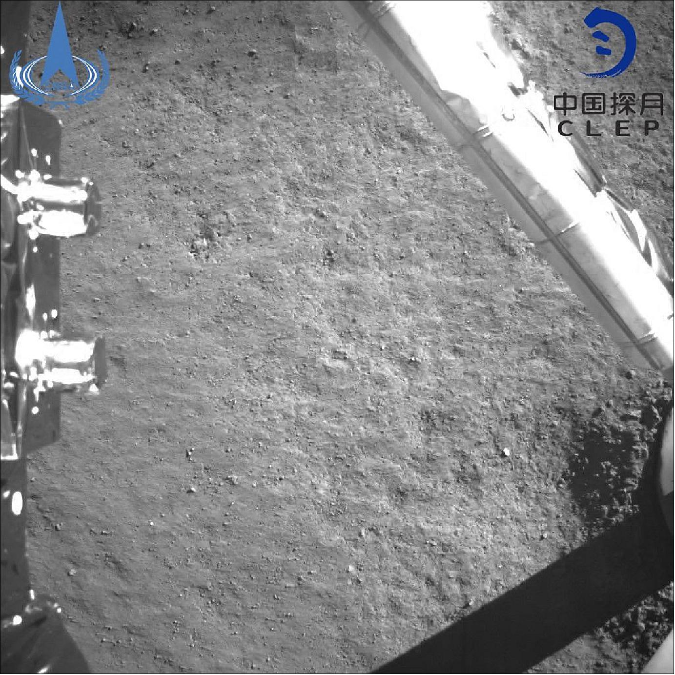 Figure 30: A view of the surface of Von Kármán crater from the Chang’e-4 lander descent camera (image credit: CNSA/CLEP)