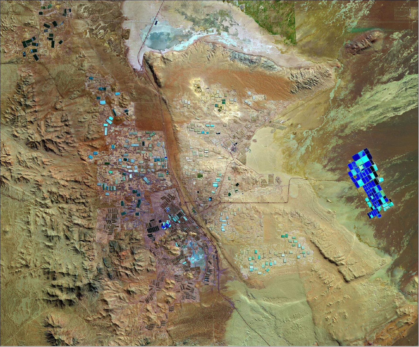 Figure 38: In this image, captured on 26 June 2019, a specific area in the Tarapacá Region, in northern Chile, is featured – where some of the largest caliche deposits can be found. It is here where nitrates, lithium, potassium and iodine are mined. This image is also featured on the Earth from Space video program (image credit: ESA, the image contains modified Copernicus Sentinel data (2019), processed by ESA, CC BY-SA 3.0 IGO)