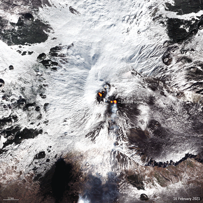 Figure 59: This Copernicus Sentinel-2 animation shows the latest activity taking place in Mount Etna from 16 February 2021 until 2 April 2021 (image credit: ESA, the image contains modified Copernicus Sentinel data (2021), processed by ESA, CC BY-SA 3.0 IGO)