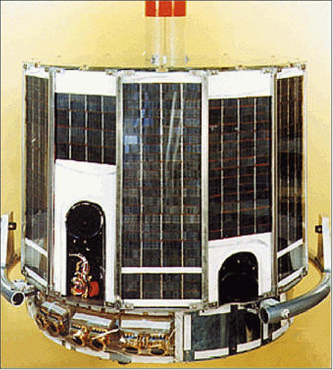 Figure 56: Photo of a DMSP Block 4 satellite (image credit: USAF, NRO)