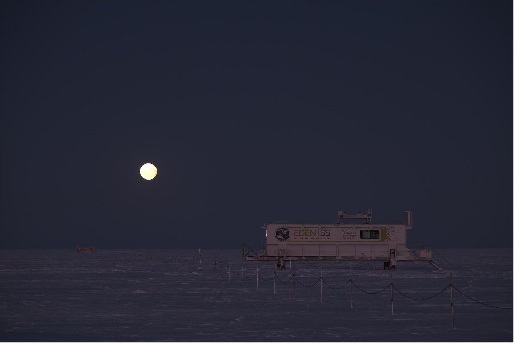 Figure 6: EDEN ISS greenhouse during the polar night [image credit: DLR (CC BY-NC-ND 3.0)]
