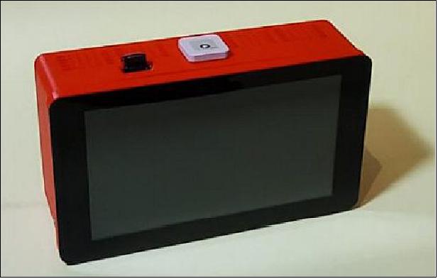 Figure 8: Handheld device and touch screen for the direct Space-to-ground decryption and visualization (used for the S-band data link transfers), image credit: EO-Alert Consortium