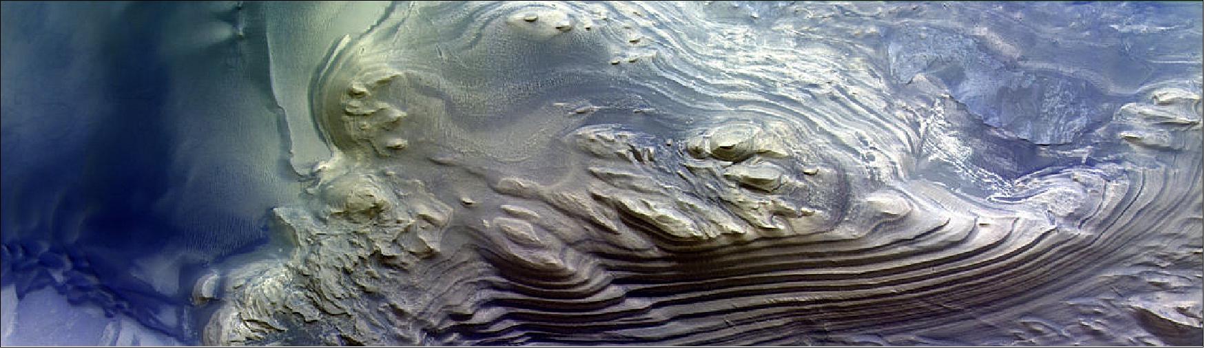 Figure 86: Layered mound in Juventae Chasma on Mars captured by CaSSIS on 2 October 2018 (image credit: ESA/Roscosmos/CaSSIS, CC BY-SA 3.0 IGO)