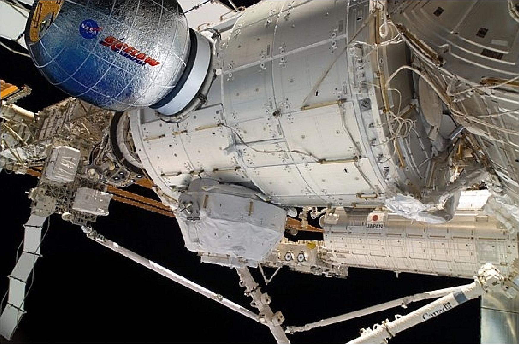 Figure 1: Artist's rendition of the Bigelow Aerospace BEAM depicted as a new addition to the ISS (image credit: Bigelow, NASA)