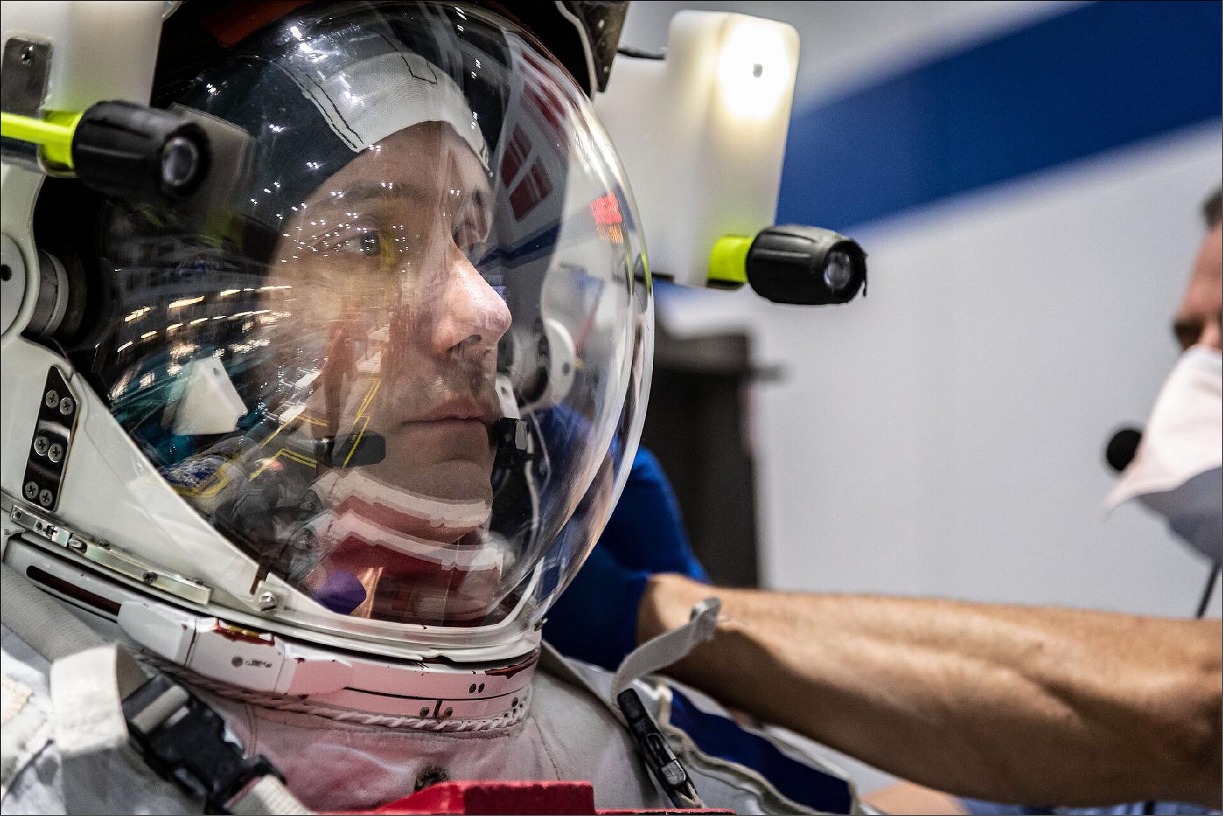 Figure 110: Thomas will be the first ESA astronaut to fly on a SpaceX Crew Dragon launching on a Falcon 9 rocket from Florida, USA. He will accompany NASA astronauts Shane Kimbrough and Megan McArthur and JAXA (Japan Aerospace Exploration Agency) astronaut Akihiko Hoshide (image credit: NASA–Bill Stafford)