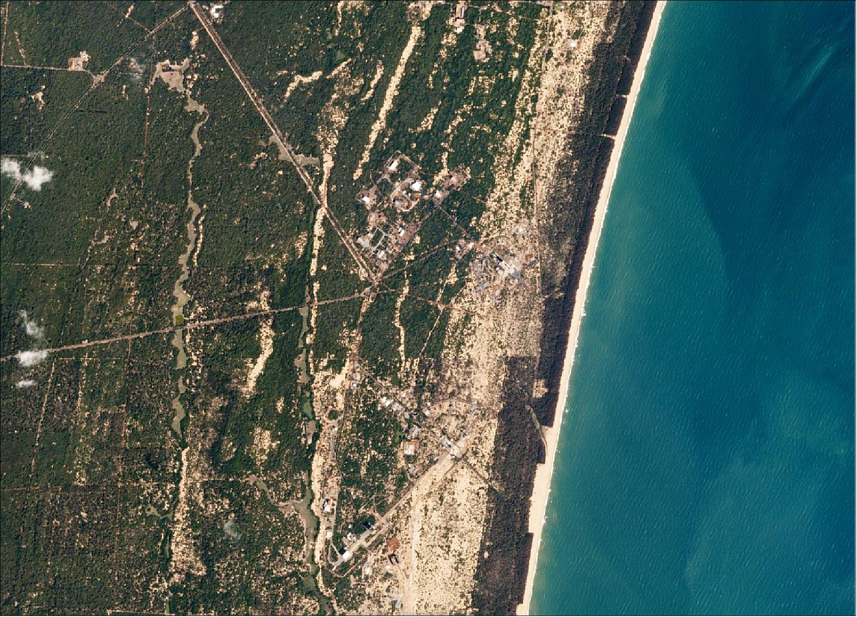 Figure 37: The SDSC (Satish Dhawan Space Center) in Sriharikota, India, imaged by the in-orbit Dove constellation on Feb. 13, 2017, two days prior to the launch of the PSLV-C37 vehicle with 88 Doves onboard (image credit: Planet) 70)