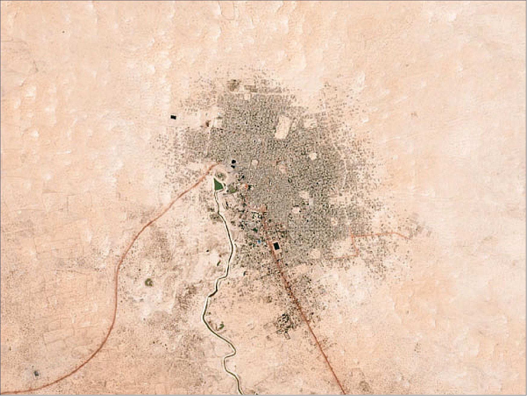 Figure 34: The Flock constellation acquired this view of the famous city of Timbuktu on March 5, 2017 (image credit: Planet)