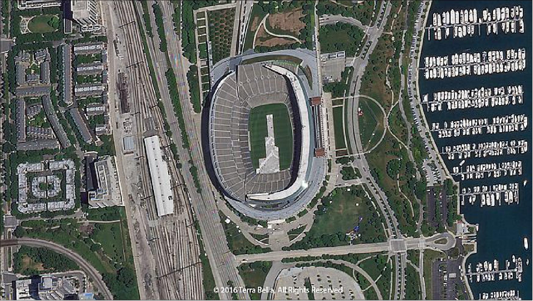 Figure 28: Chicago’s Soldier Field stadium as seen by SkySat-3, acquired on June 25, 2016 (image credit: Terra Bella)