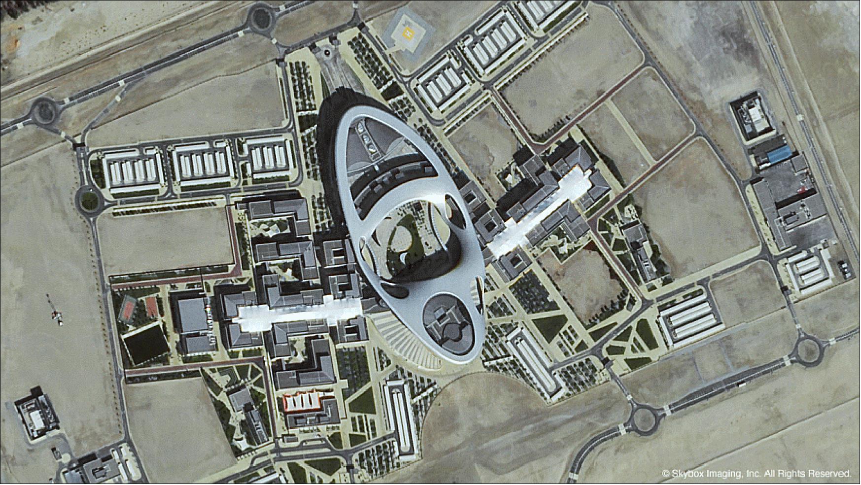 Figure 33: SkySat-1 image of Zayed University in Abu Dhabi, UAE (United Arab Emirates), acquired on Dec. 7, 2013 (image credit: Skybox Imaging)