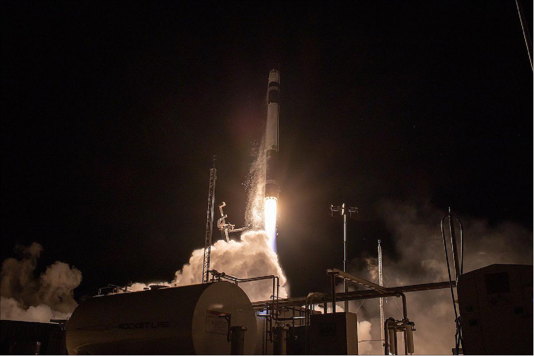 Figure 9: A Rocket Lab Electron launcher takes off from Launch Complex 1 on Mahia Peninsula, New Zealand on 15 December 2020 (image credit: Rocket Lab)